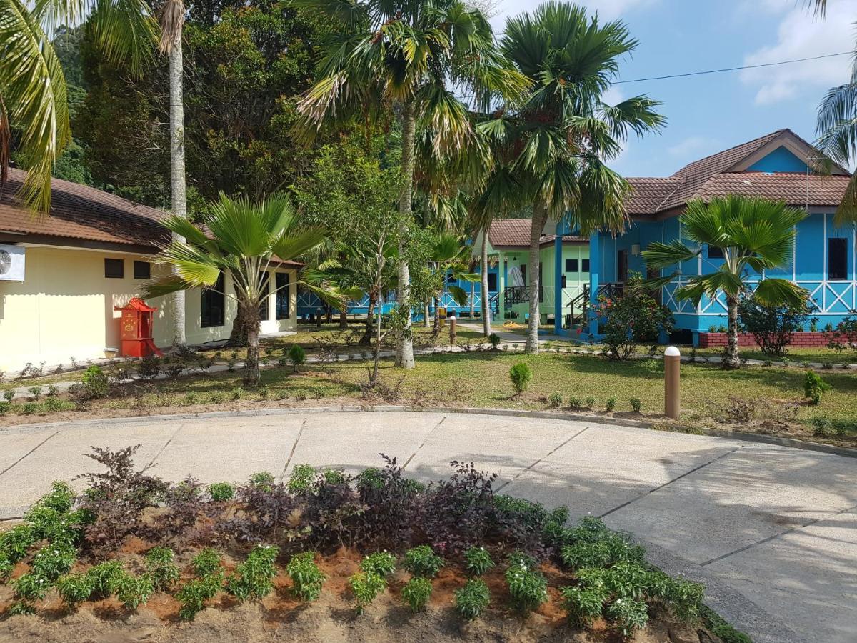 Pangkor Holiday Resort Kampong Sungai Udang Exteriör bild
